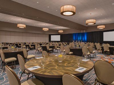 Sheraton Austin & Conference Center 4*