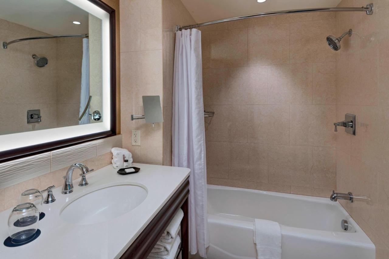 Hotel Sheraton Austin & Conference Center 4*